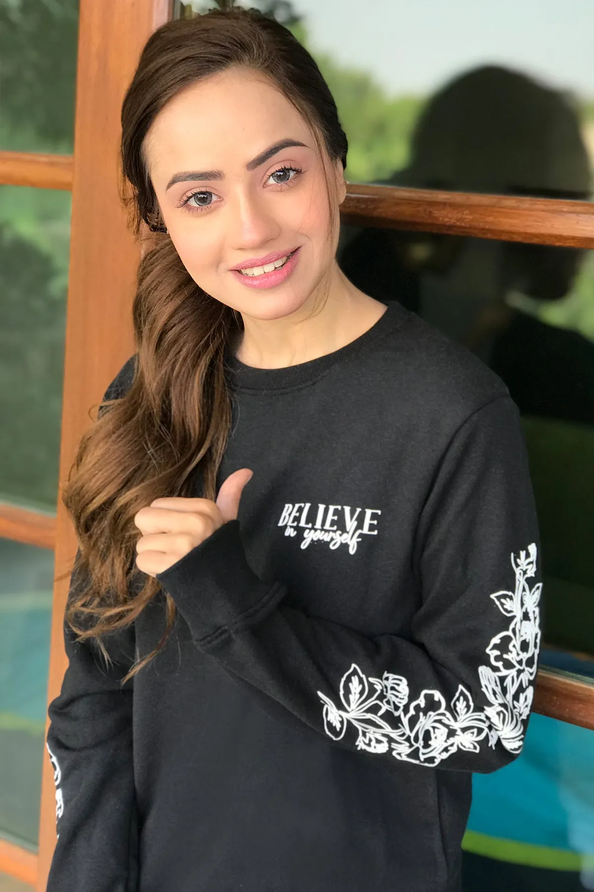 Believe Emboss Printed Sweatshirt - W22 - USW015R