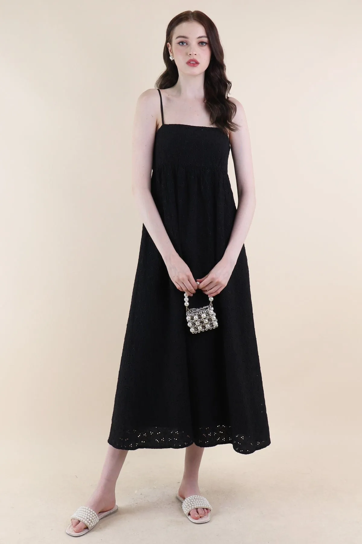 BELLA EMBROIDERY DRESS IN BLACK