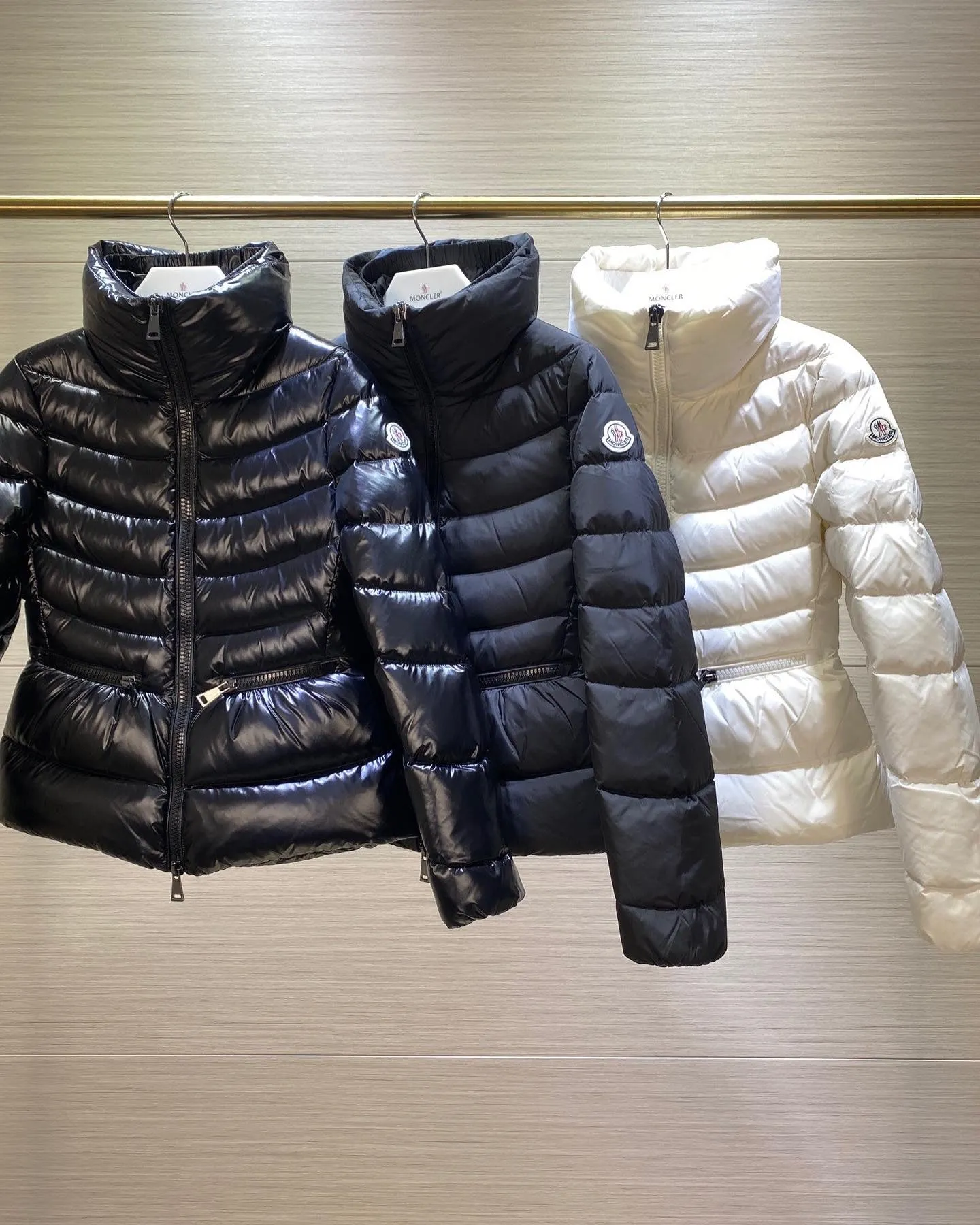 CLTH279 Monocler Short Down Puffer Jackets