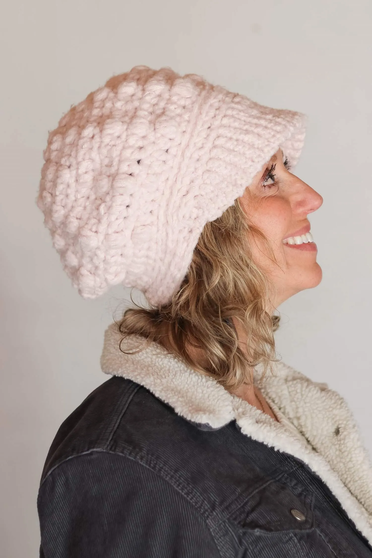 Crochet Kit - Newsboy Hat & Hand Warmers