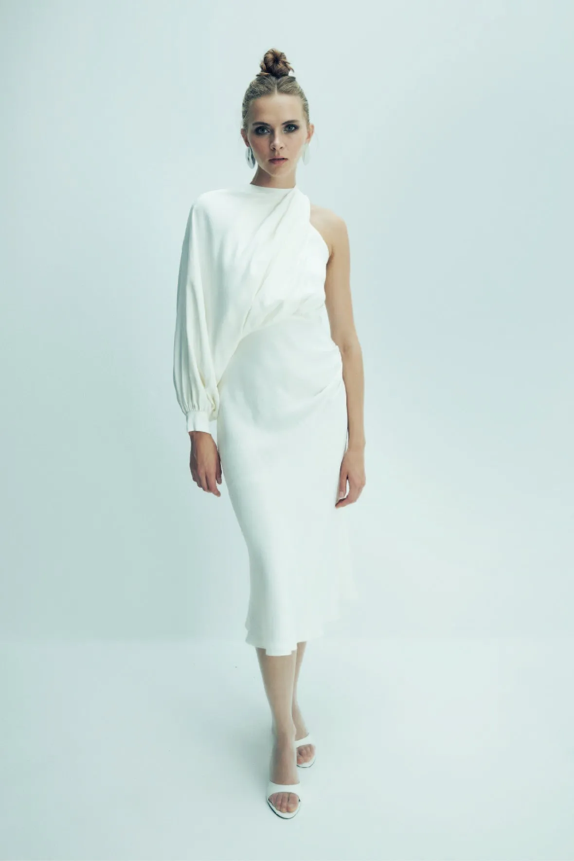 Emillien Asymmetric Satin Dress in White Swan