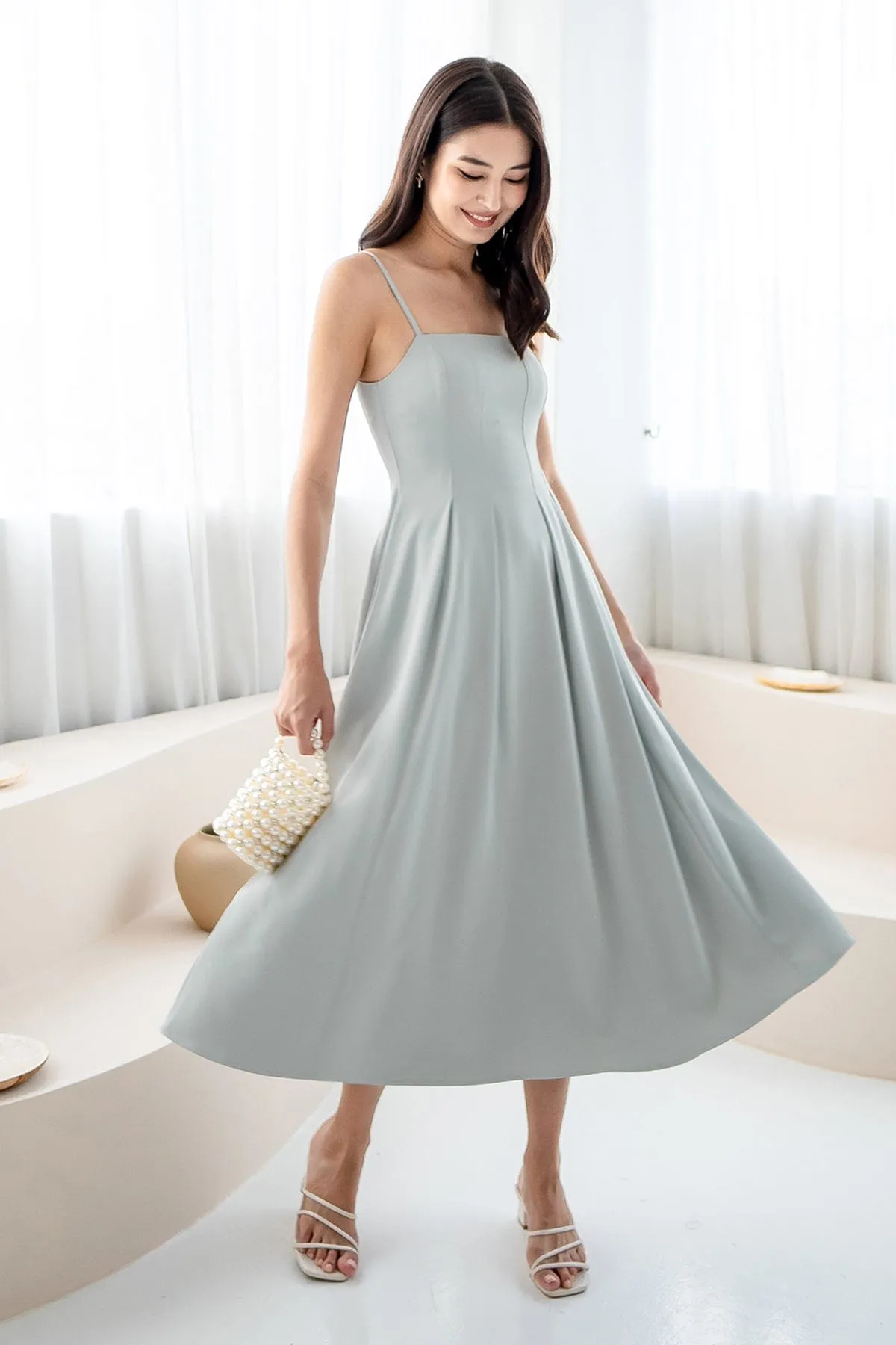 ENCHATE PLEATED MAXI DRESS IN MINT BLUE