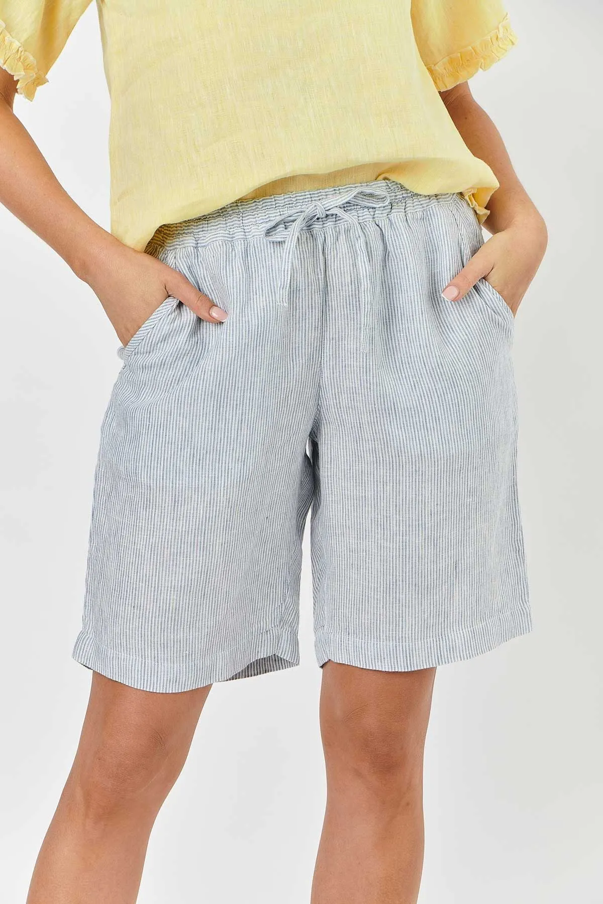 GA241 Linen Shorts in Marine