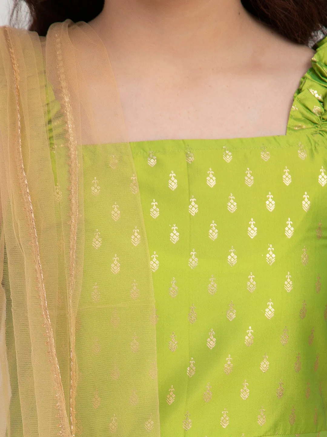 Jashvi Girls Green-Printed Kurta And Dhoti Pants With Dupatta