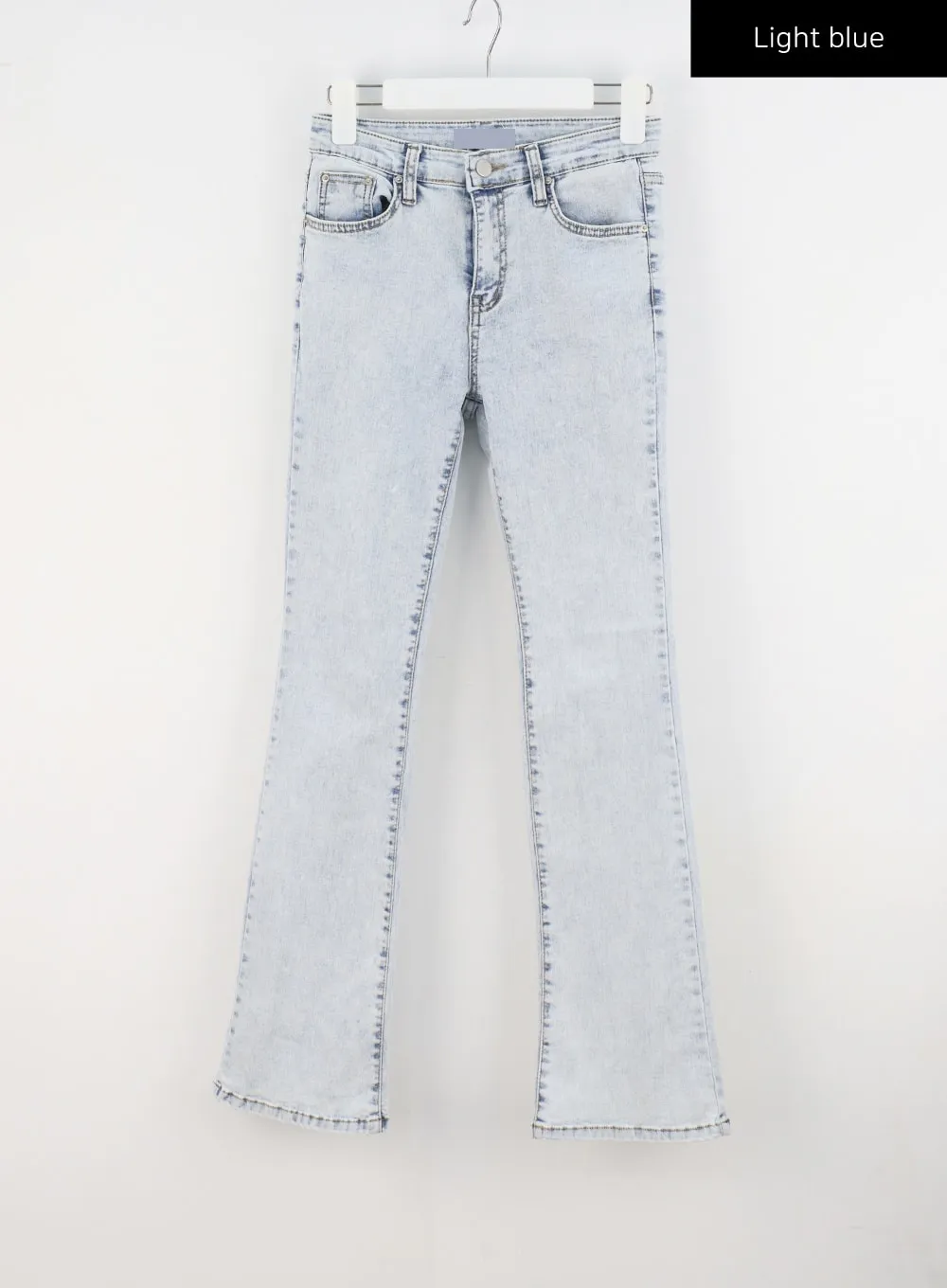 Light Wash Bootcut Jeans CY308