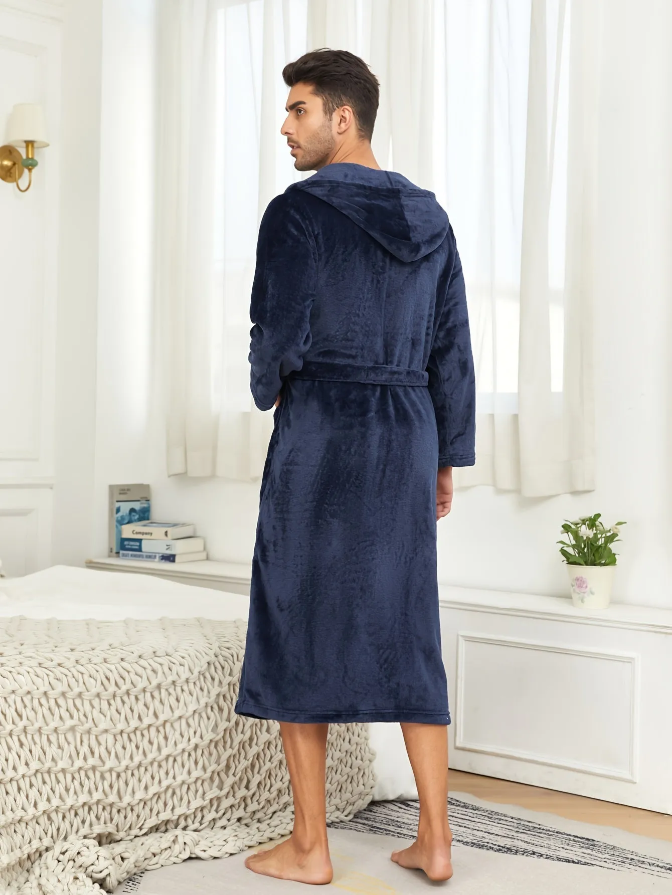 Men's Breathable Comfy Solid Color Bathrobe With Belt For Home Pajamas Soft Flannel Double Layer Hooded Sleepwear Night-robe Set After A Bath