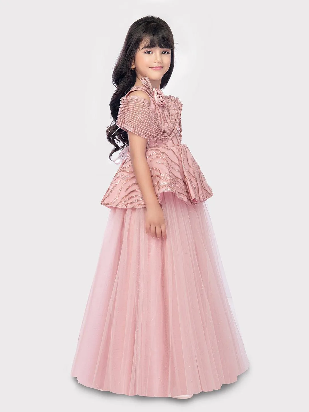 Pink Coloured Wire Style Trendy Gown For Girls / Party Wear Dresses Online