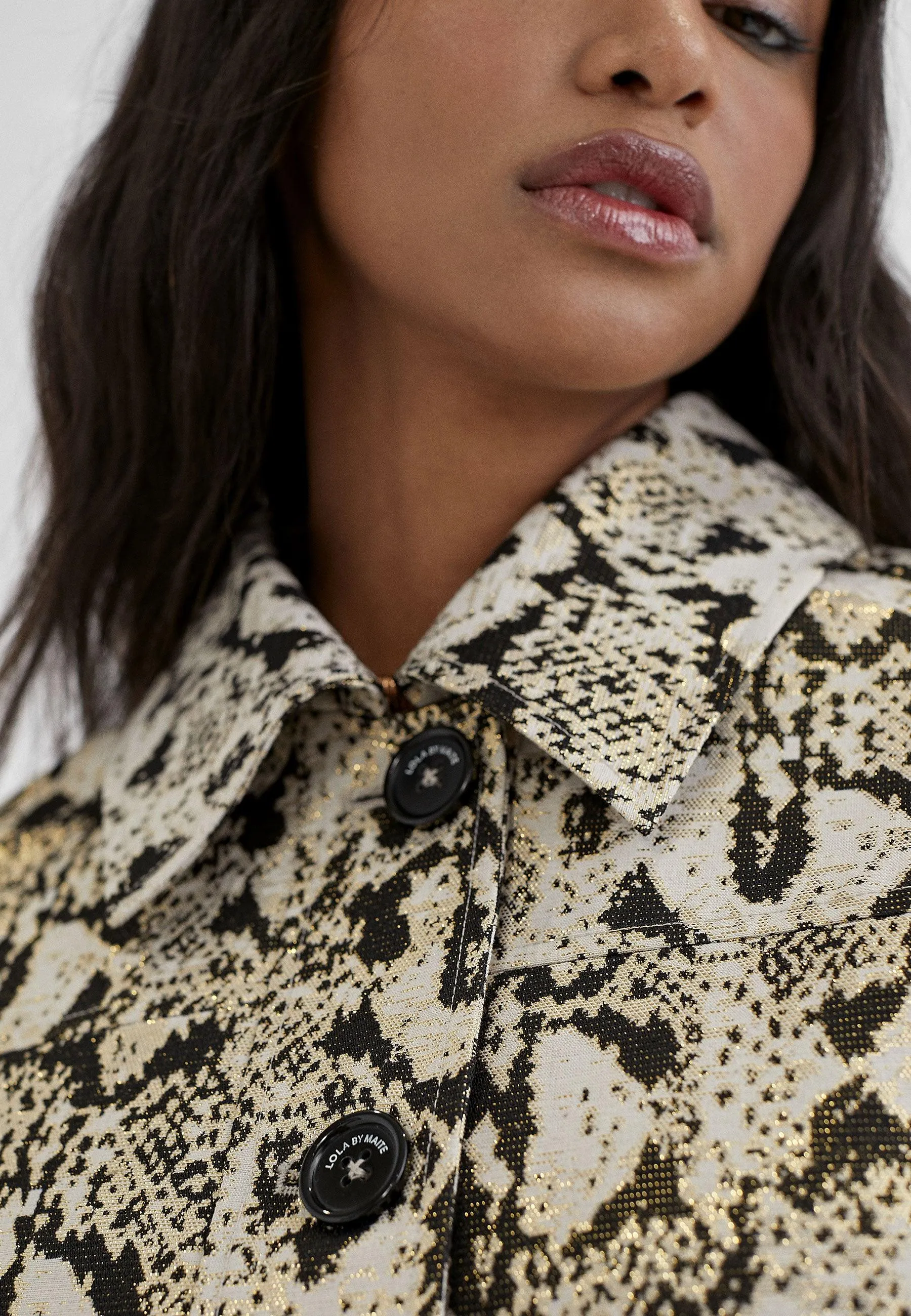 Short snakeskin print jacket