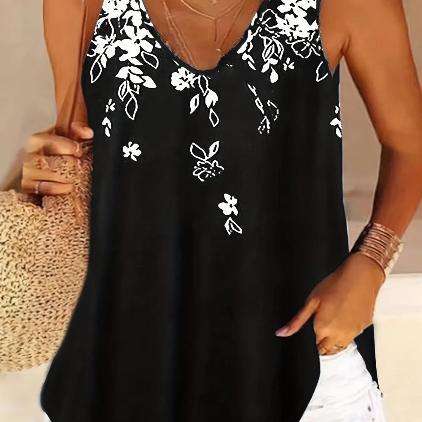 Summer Chic Womens Floral VNeck Tank